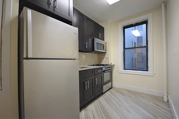 Rented by Citi Habitats | media 7