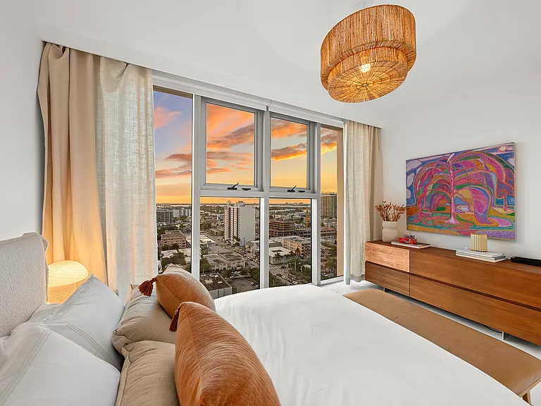 6899 Collins Ave #1810 — Photo 18