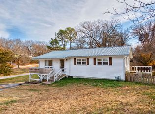 100 E Hartley St, Nixa, MO 65721