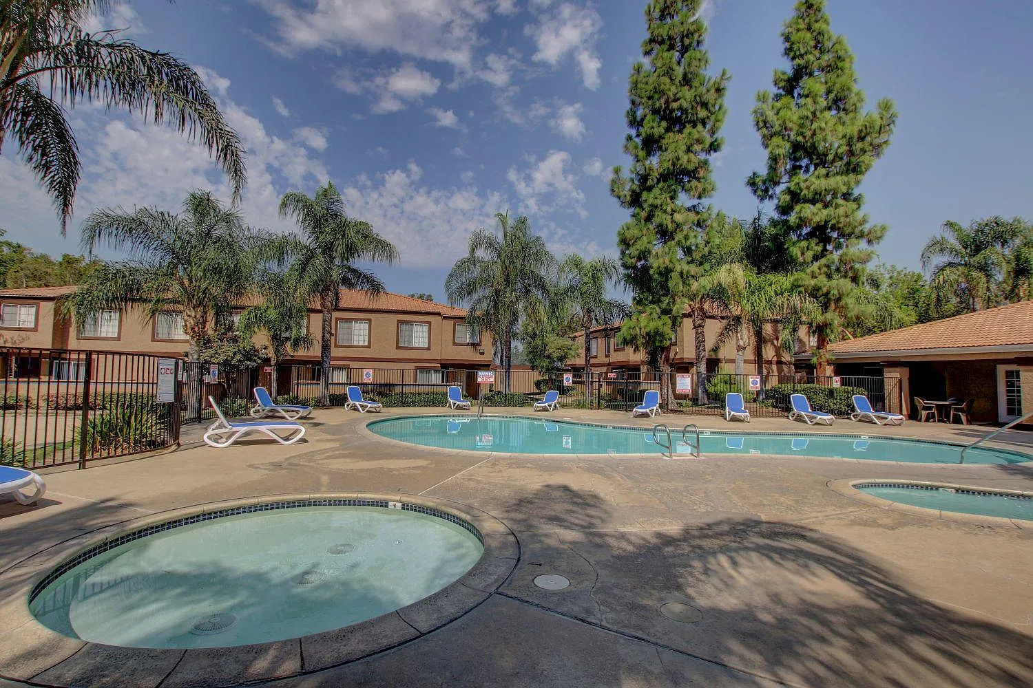 Oasis Townhomes — Photo 4
