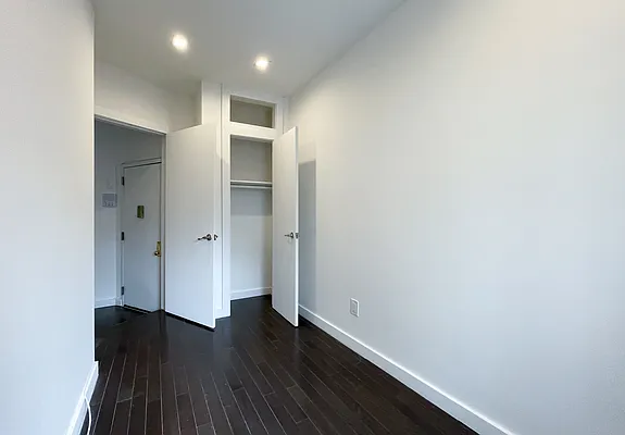 Rented by Kahen Properties | media 6