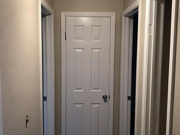3rd image of 9723 Collings Dr