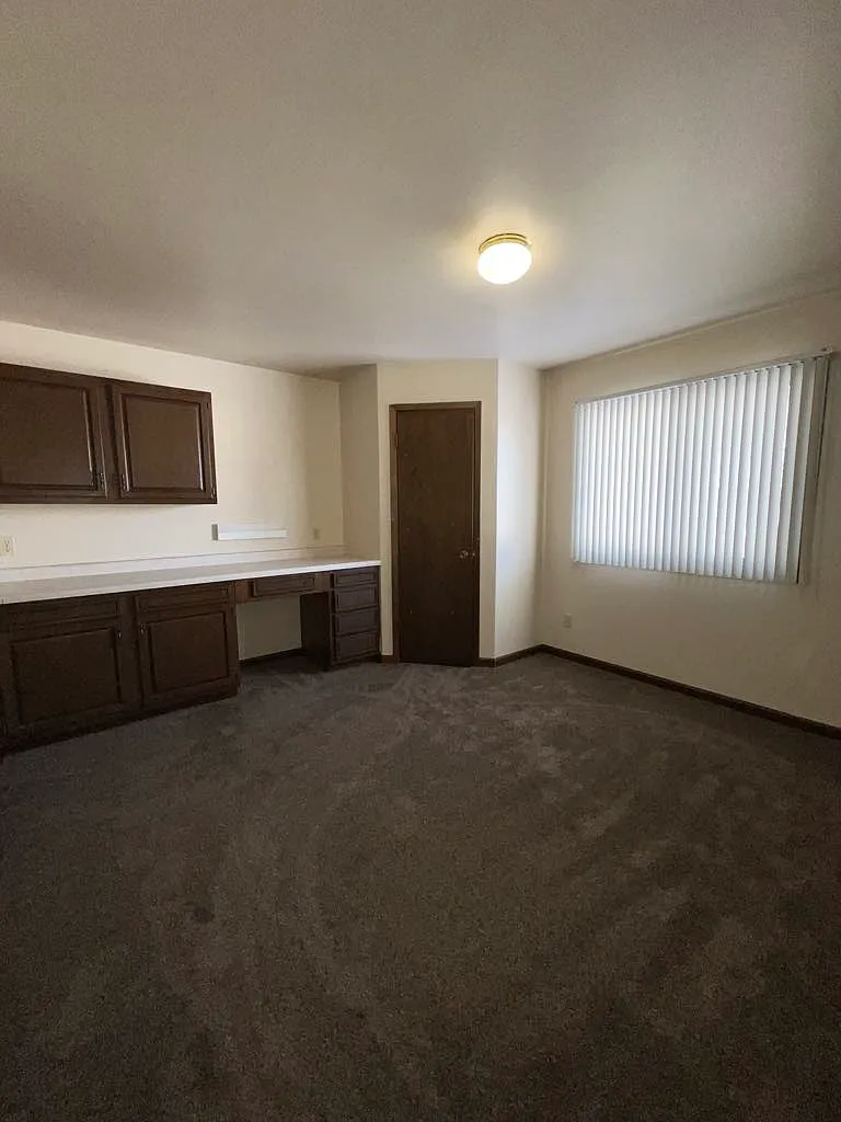1 bed, $1,025 — Photo 3