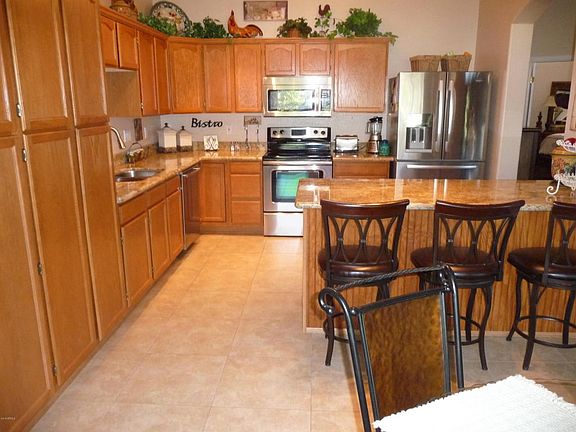 5th image of 9056 W Port Royale Ln