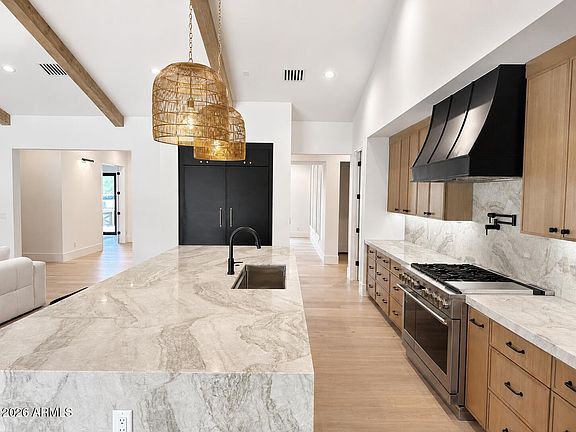 3rd image of 3320 N ROSE CIRCLE Drive