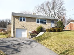 27 Pontiac Rd, Pittsburgh, PA 15241
