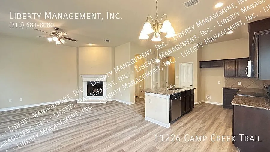 3 Bedroom, 2 Bath Home near Lackland AFB — Photo 3