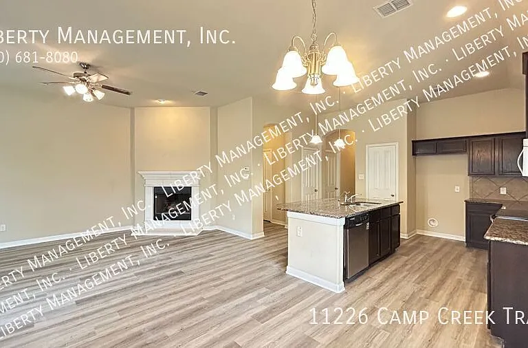 11226 Camp Creek Trl — Photo 3