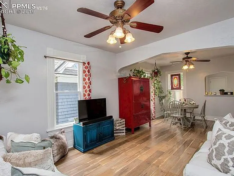 716 N Walnut St — Photo 28