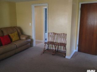 17204 83rd Ave, Jamaica, NY 11432