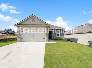 30 Elm St, Pell City, AL 35125