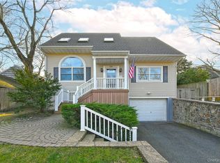 38 Soundcrest Avenue, Northport, NY 11768