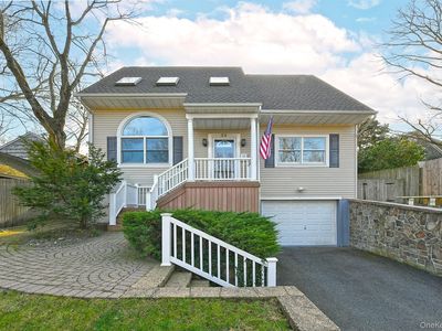 38 Soundcrest Avenue, Northport, NY, 11768