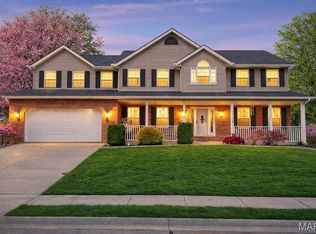 146 Knob Creek Ln, O'Fallon, IL 62269