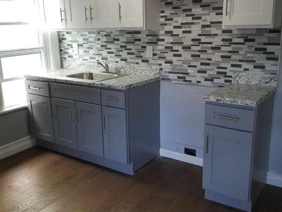 1st image of 36 Tremont St #3BB