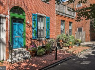 404 S Iseminger St, Philadelphia, PA 19147