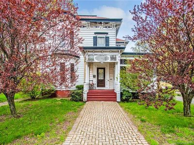 329 Hazard Ave, Enfield, CT, 06082