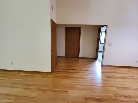 3rd image of 538-544 Partridge Ct #540