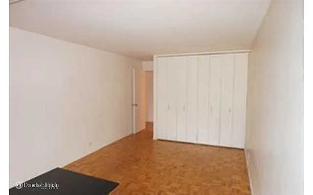 Rented by Douglas Elliman | media 18