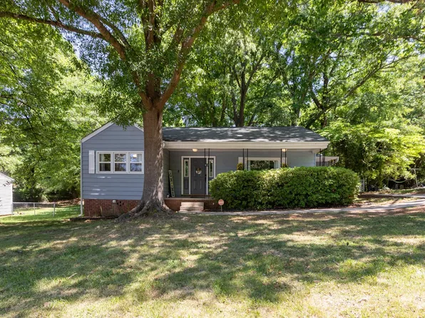 812 N Ransom St, Gastonia, NC 28052