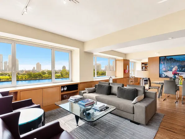 25 Sutton Pl S APT 5F, New York, NY 10022
