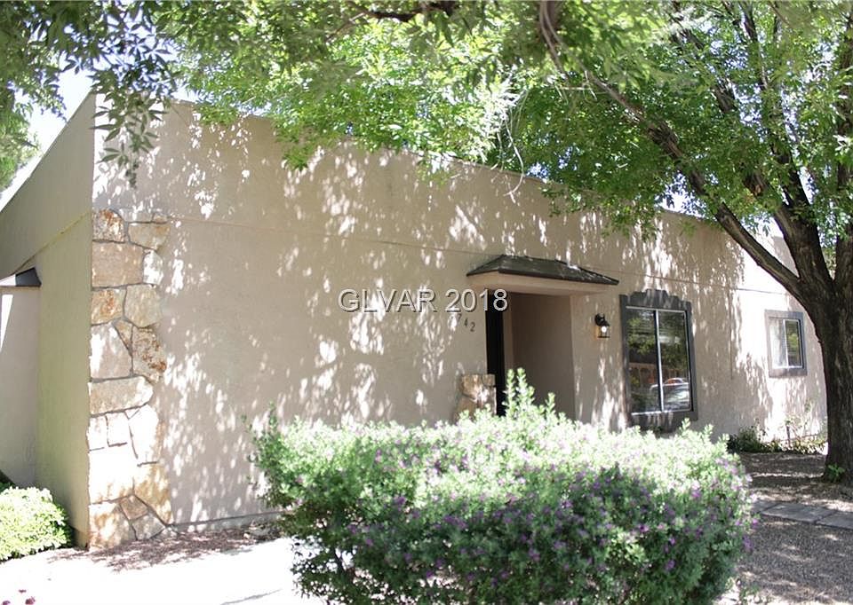 1st image of 3742 Fairlawn Ave