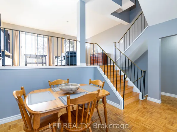 2315 Bromsgrove Rd #117, Mississauga, ON L5J 4A6