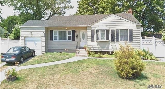 1st image of 61 Wilson St