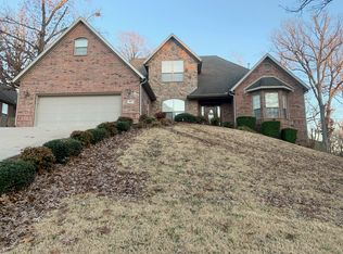 507 SW Sims Dr, Bentonville, AR 72712