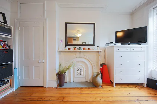 Rented by Avenue Sotheby's International Realty | media 12