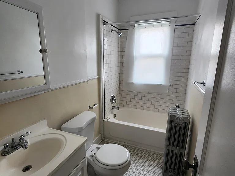 531 Wells Ave NW #1 — Photo 4
