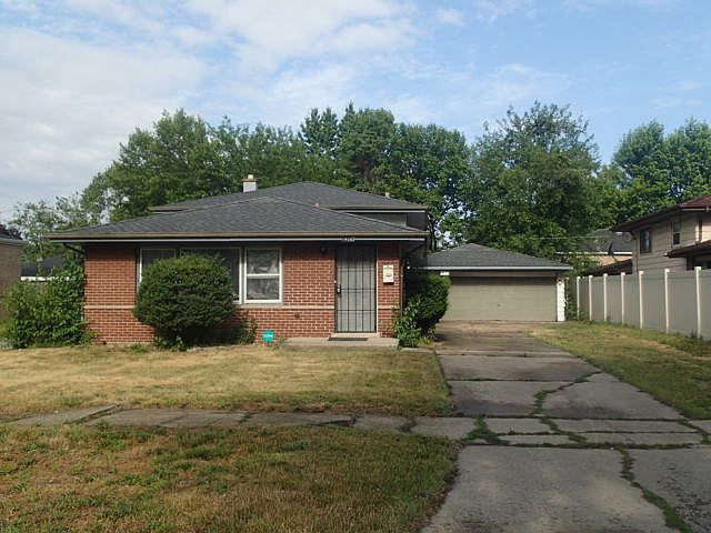 1st image of 14206 Avalon Ave