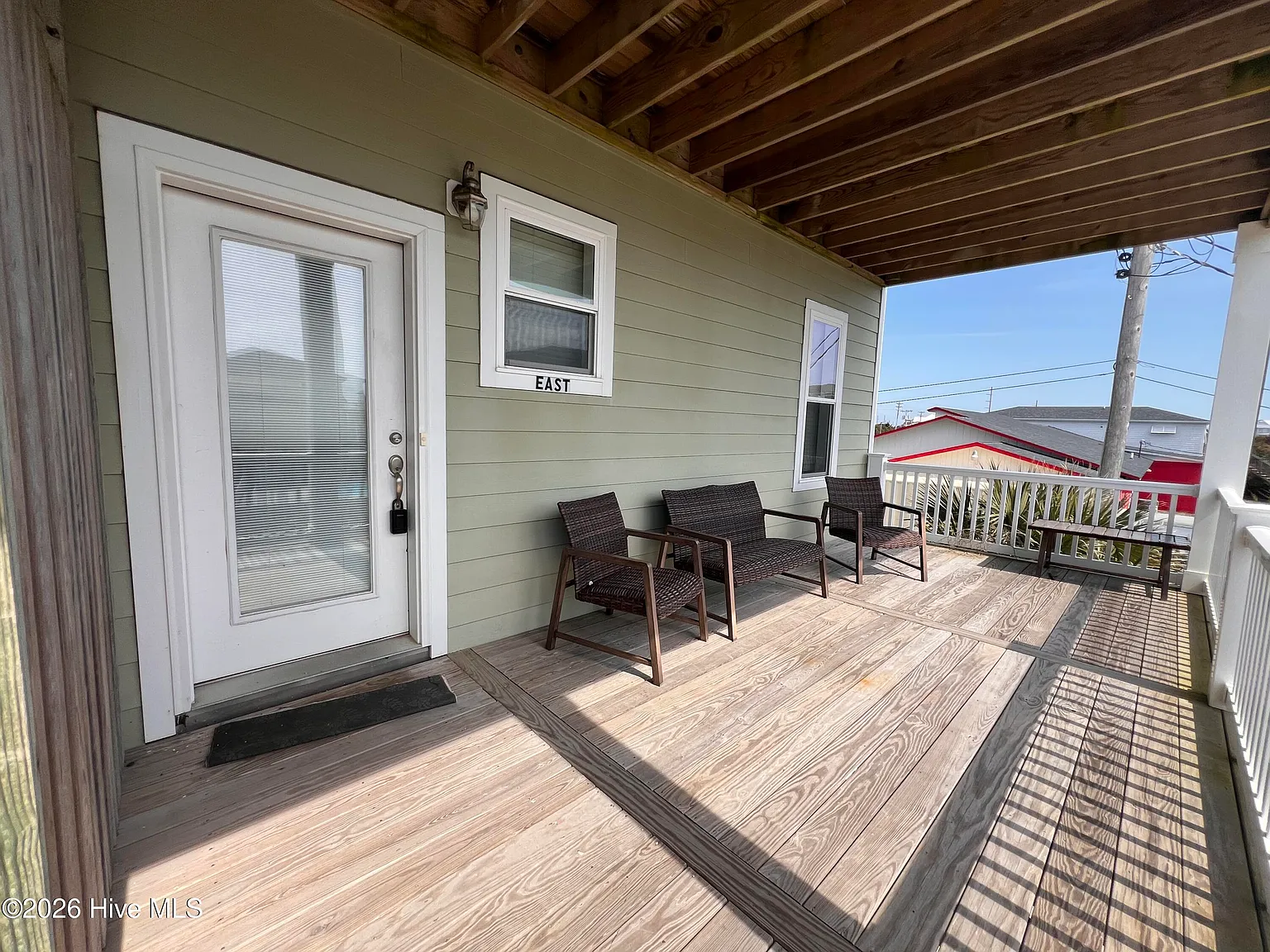 3 bed, 3.0 bath, $2,950 — Photo 4