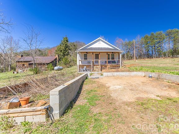 2nd image of 98 Poplar Springs Rd