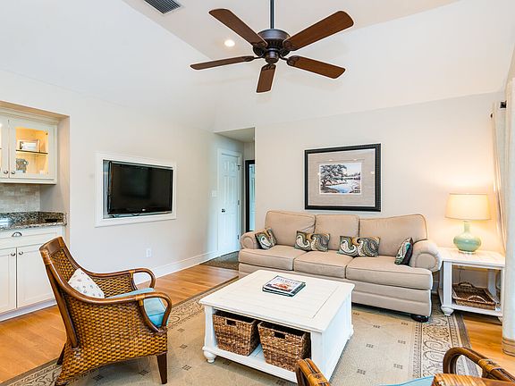3rd image of 5540 Green Dolphin Way