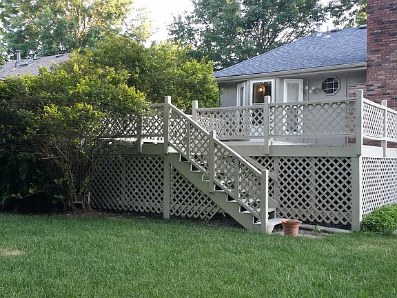 4th image of 1716 SE Silkwood Ln