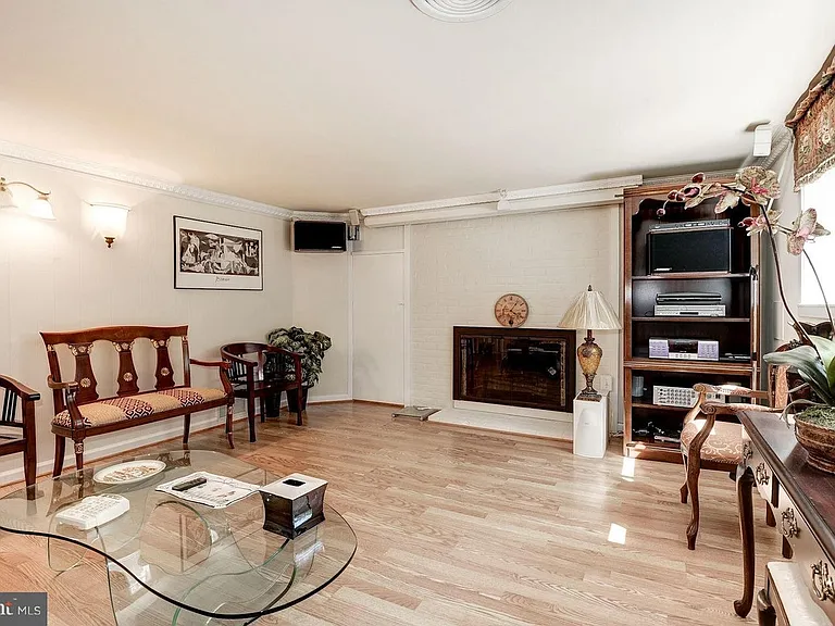2902 Pine Spring Rd — Photo 19