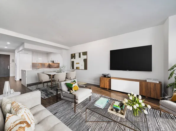 50 Riverside Boulevard image 1 of 28