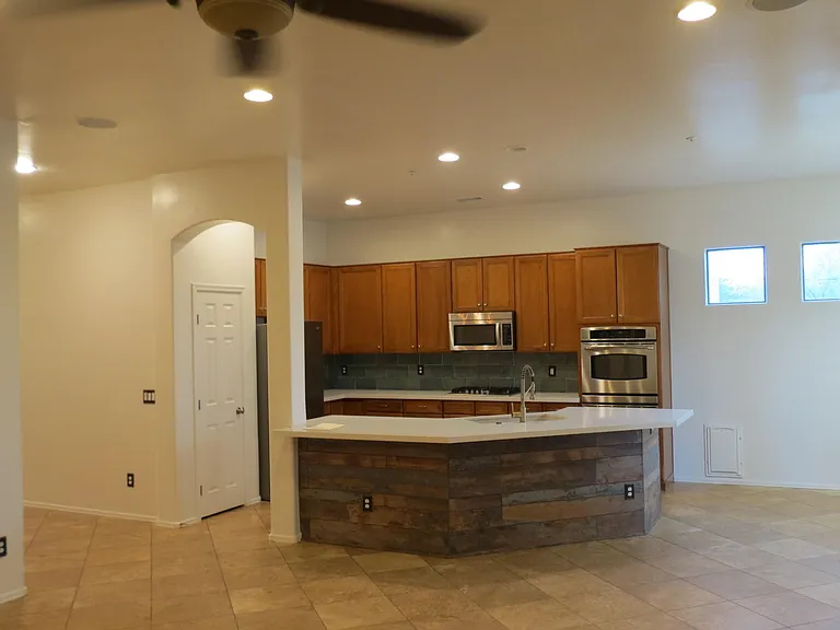 30899 N 125th Dr — Photo 9