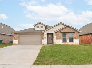 2031 Tallgrass Ter, Centerton, AR 72719