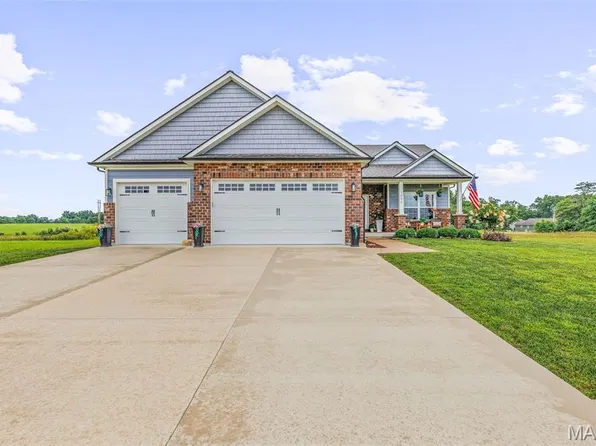 1090 Aspen, Farmington, MO 63640