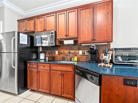 5th image of 430 W Glenn Ave #103
