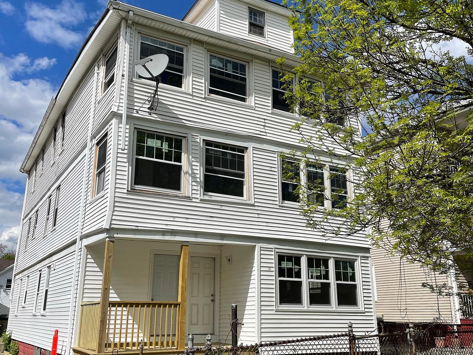 195 Wendell St FLOOR 1, Providence, RI 02909 Zillow