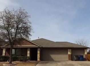 249 Orbit Dr, Lavon, TX 75166