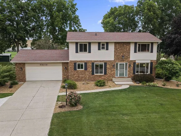 59214 Park Shore Dr, Elkhart, IN 46517