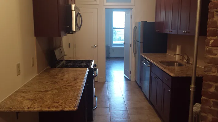 Rented by Urban Realty NYC | media 24