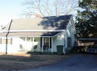 405 S John St, Walhalla, SC 29691