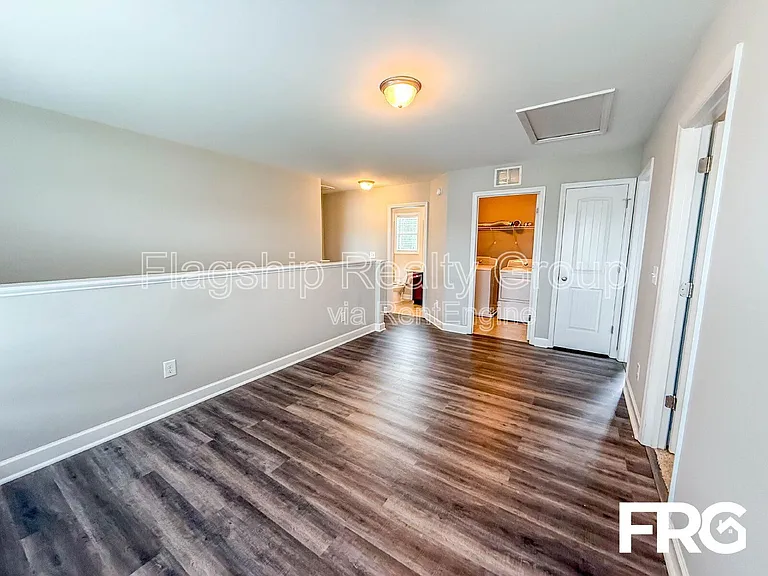 1217 Teakwood Dr — Photo 12