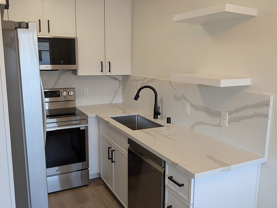 1st image of 538 Columbia Ave APT 6