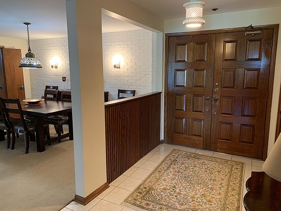 4th image of 121 S Spruce Ave APT 304